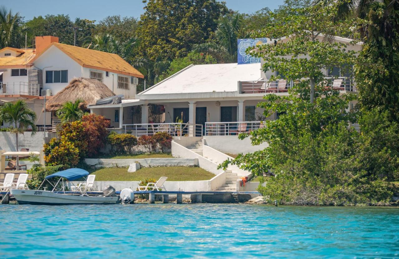 Casa Sol Y Luna Bacalar Bed and Breakfast Exteriör bild