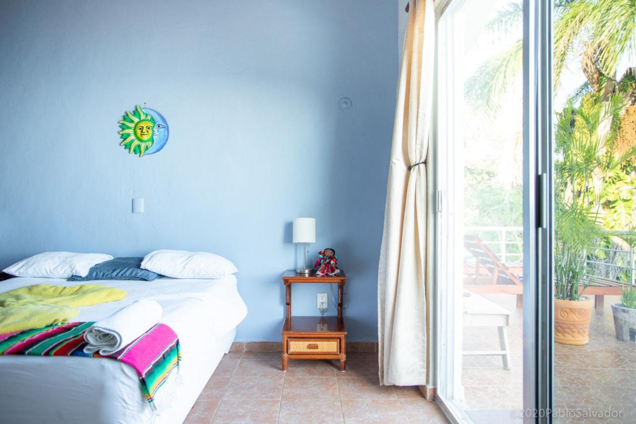 Casa Sol Y Luna Bacalar Bed and Breakfast Exteriör bild