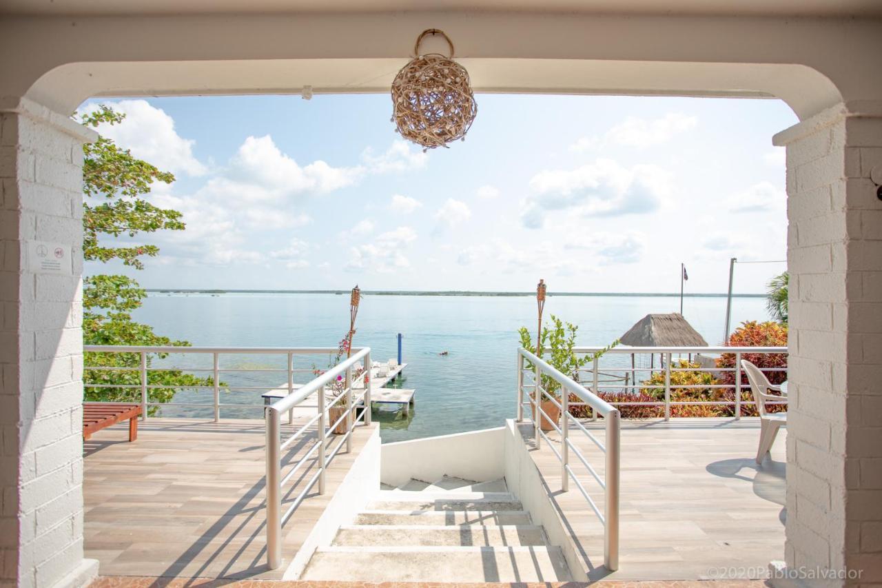 Casa Sol Y Luna Bacalar Bed and Breakfast Exteriör bild